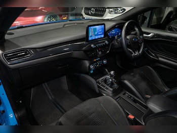 Used Ford Focus 2021 for sale - 77272754: Photo