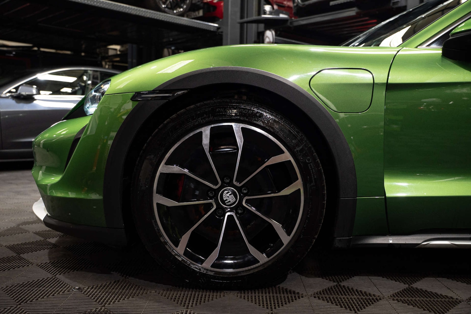 Used Porsche Taycan 2022 for sale - 77775457: Photo 14