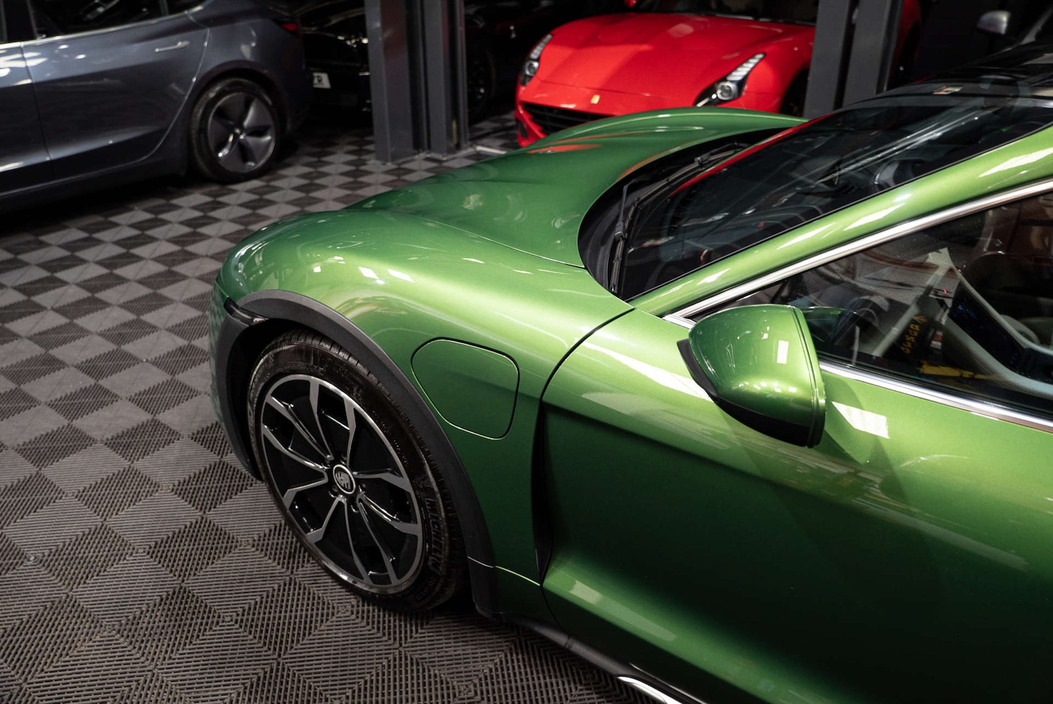 Used Porsche Taycan 2022 for sale - 77775457: Photo 23