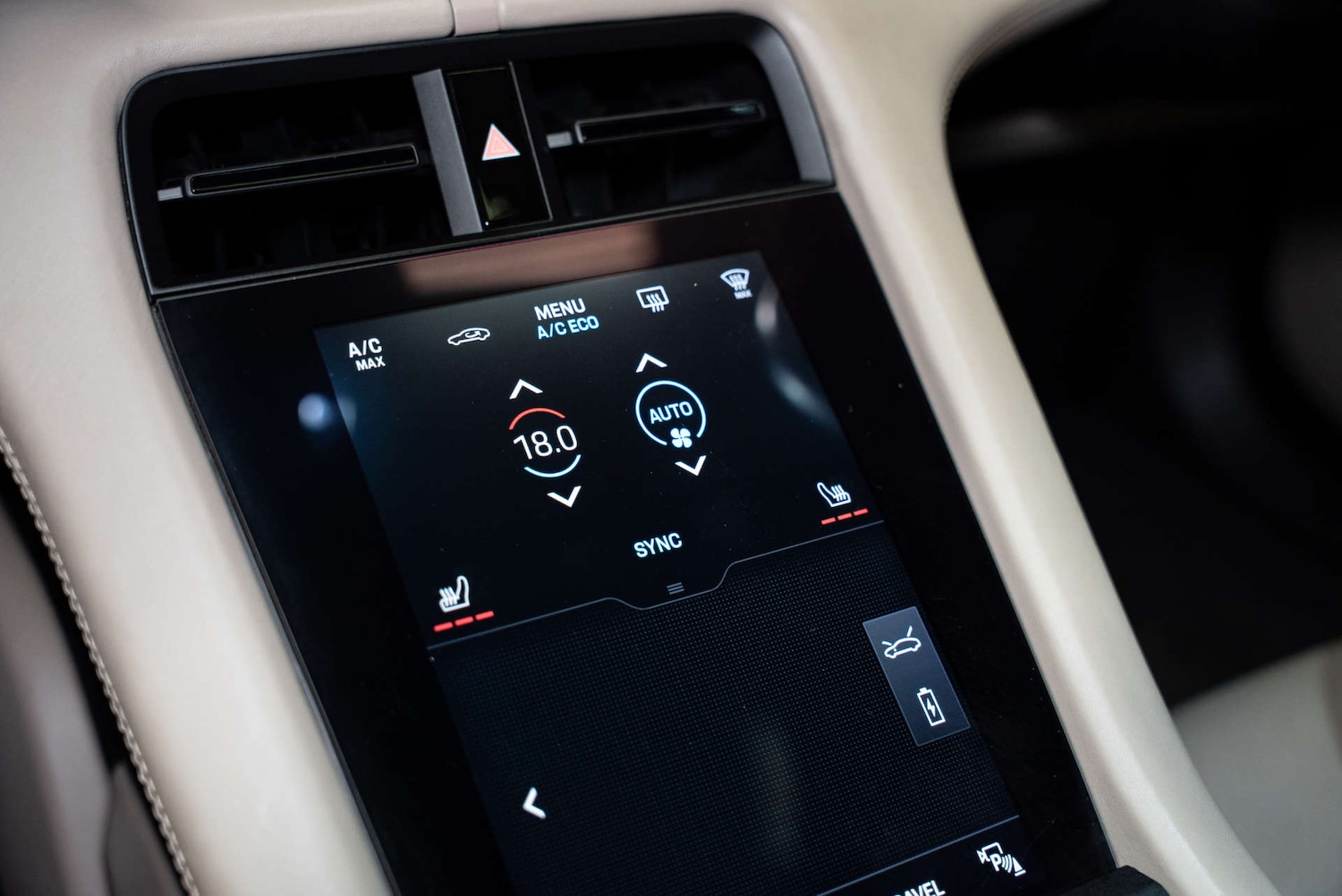 Used Porsche Taycan 2022 for sale - 77775457: Photo 24