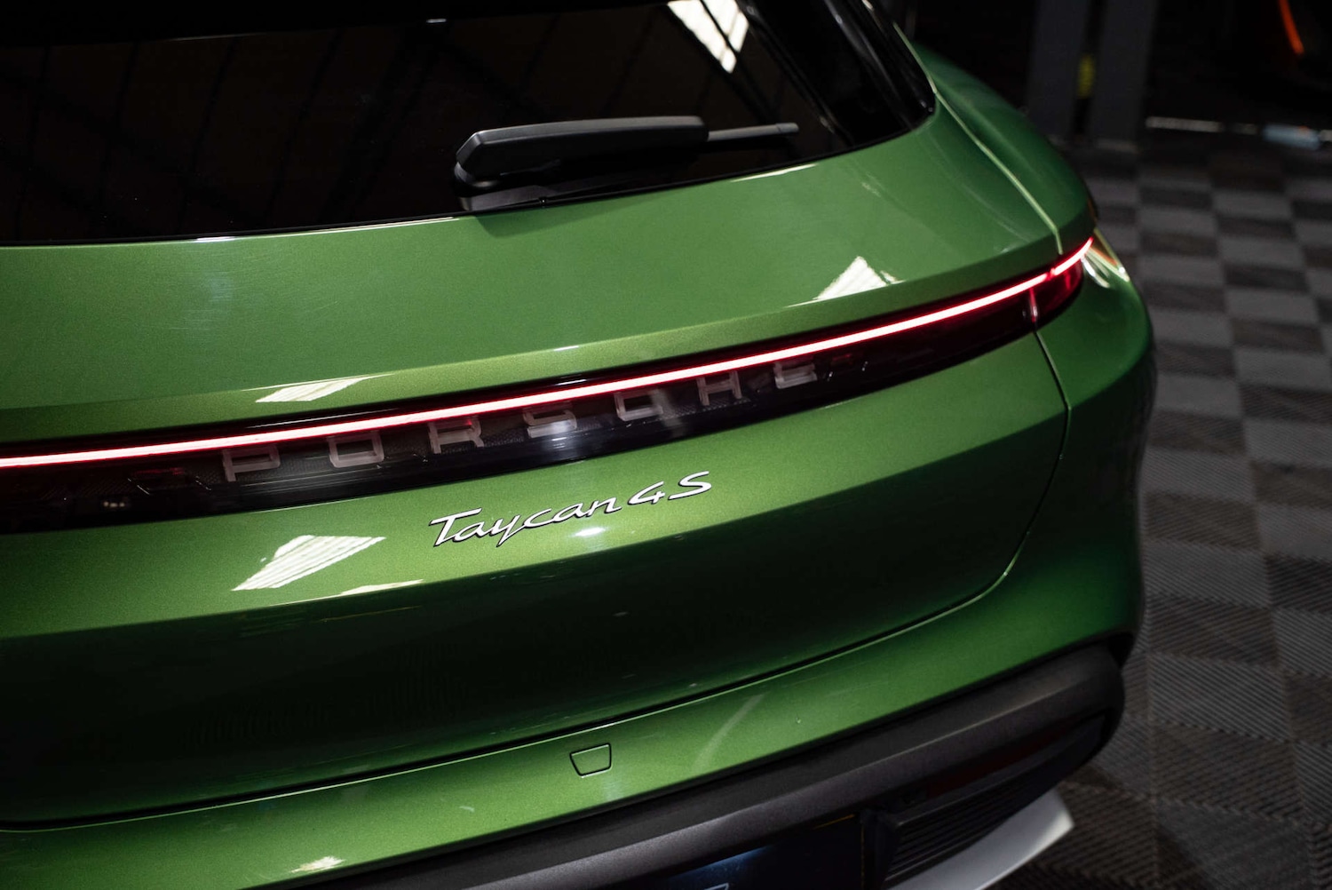 Used Porsche Taycan 2022 for sale - 77775457: Photo 29