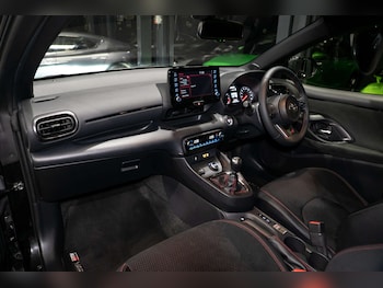 Used Toyota Yaris 2022 for sale - 78083462: Photo