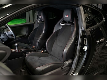 Used Toyota Yaris 2022 for sale - 78083462: Photo