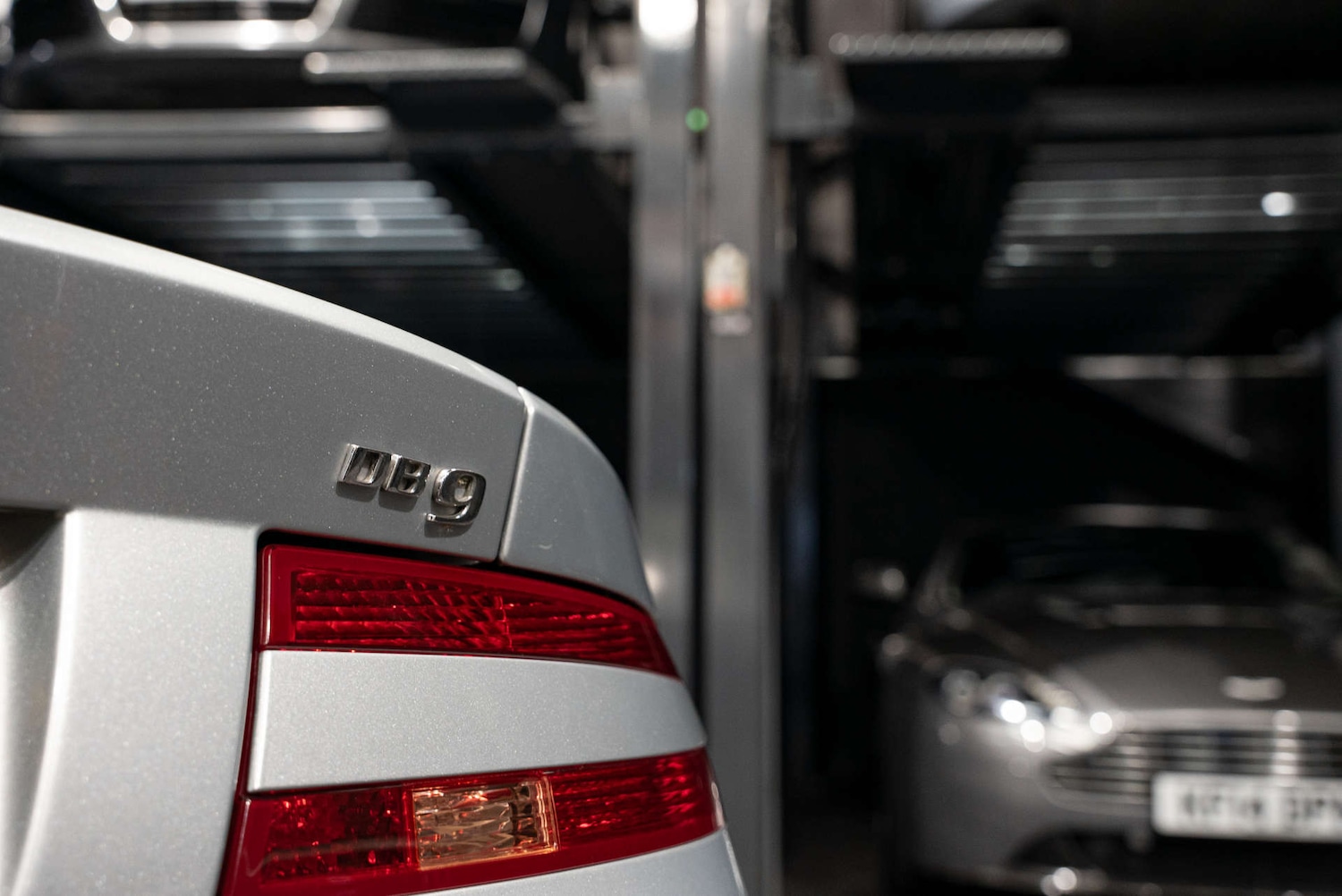 Used Aston Martin DB9 2004 for sale - 77249060: Photo 13