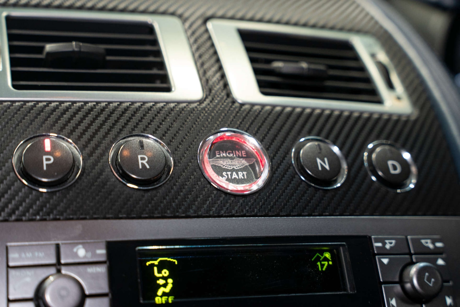 Used Aston Martin DB9 2004 for sale - 77249060: Photo 17