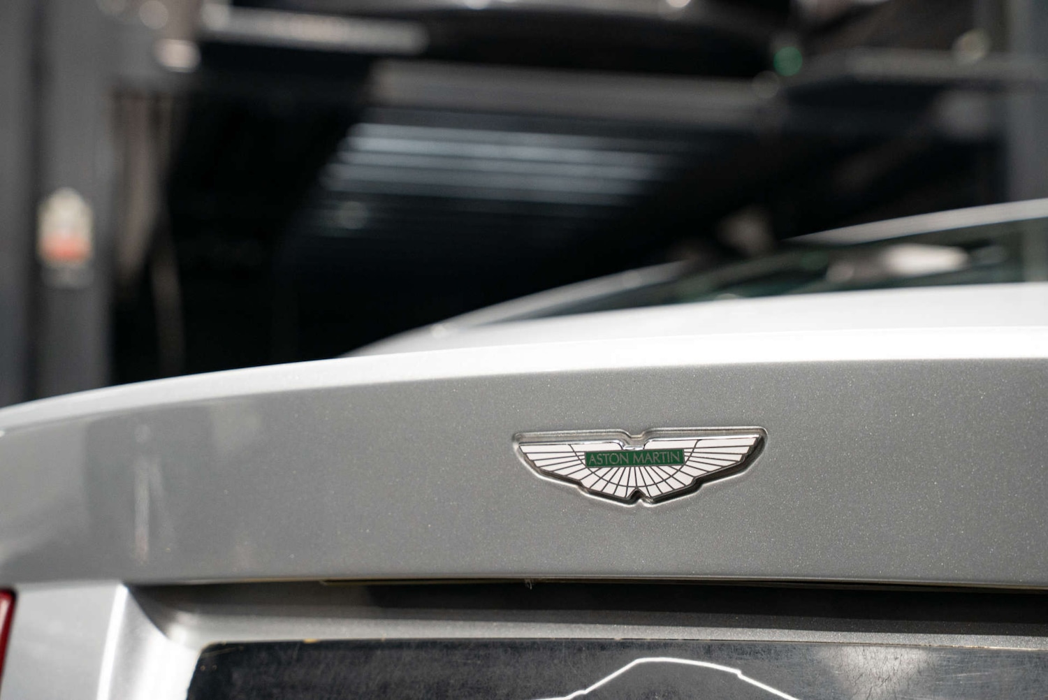 Used Aston Martin DB9 2004 for sale - 77249060: Photo 23