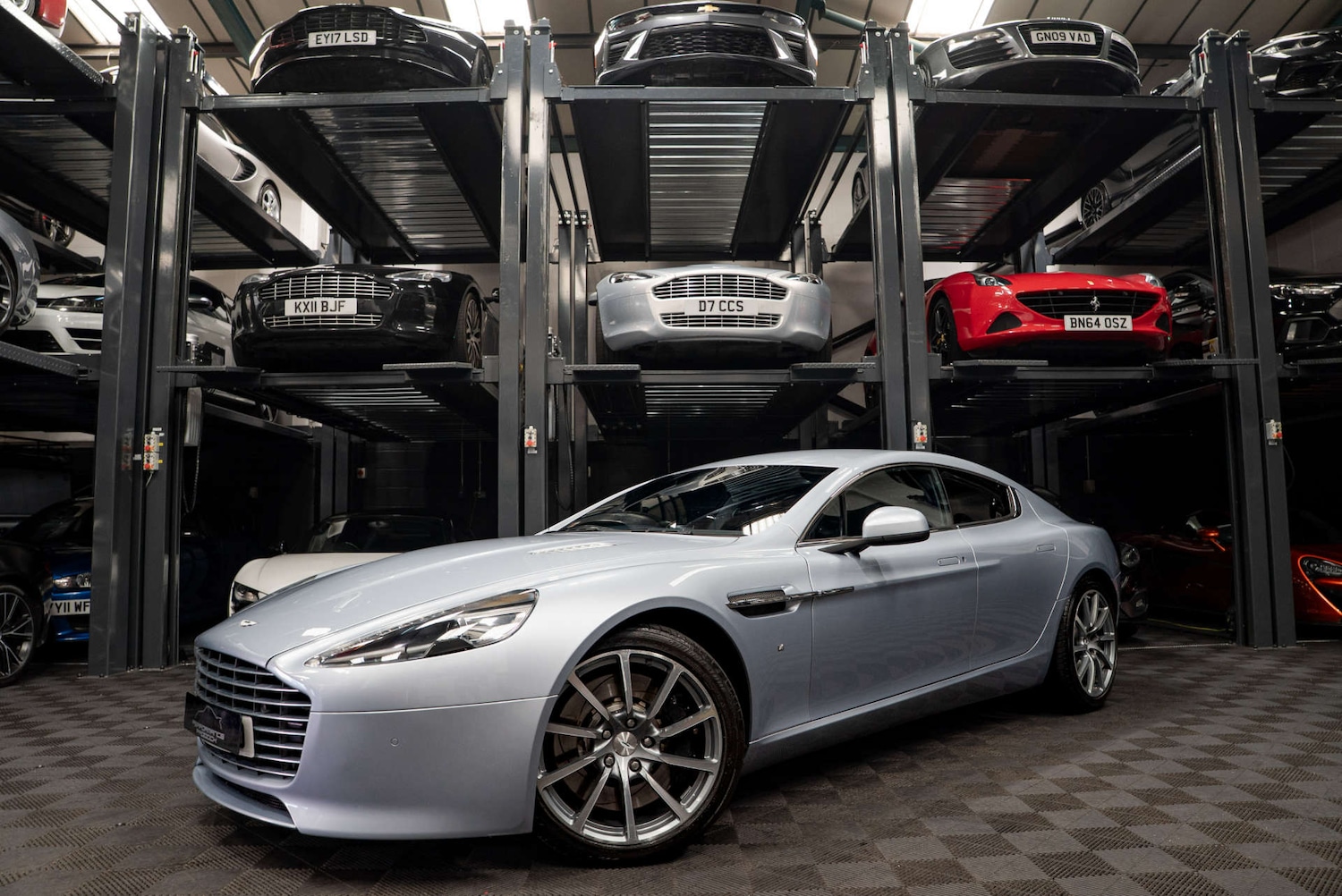 Used Aston Martin Rapide 2017 for sale - 77606784: Photo 1