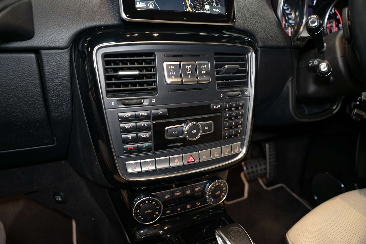 Used Mercedes-Benz G Class 2012 for sale - 77249075: Photo 12