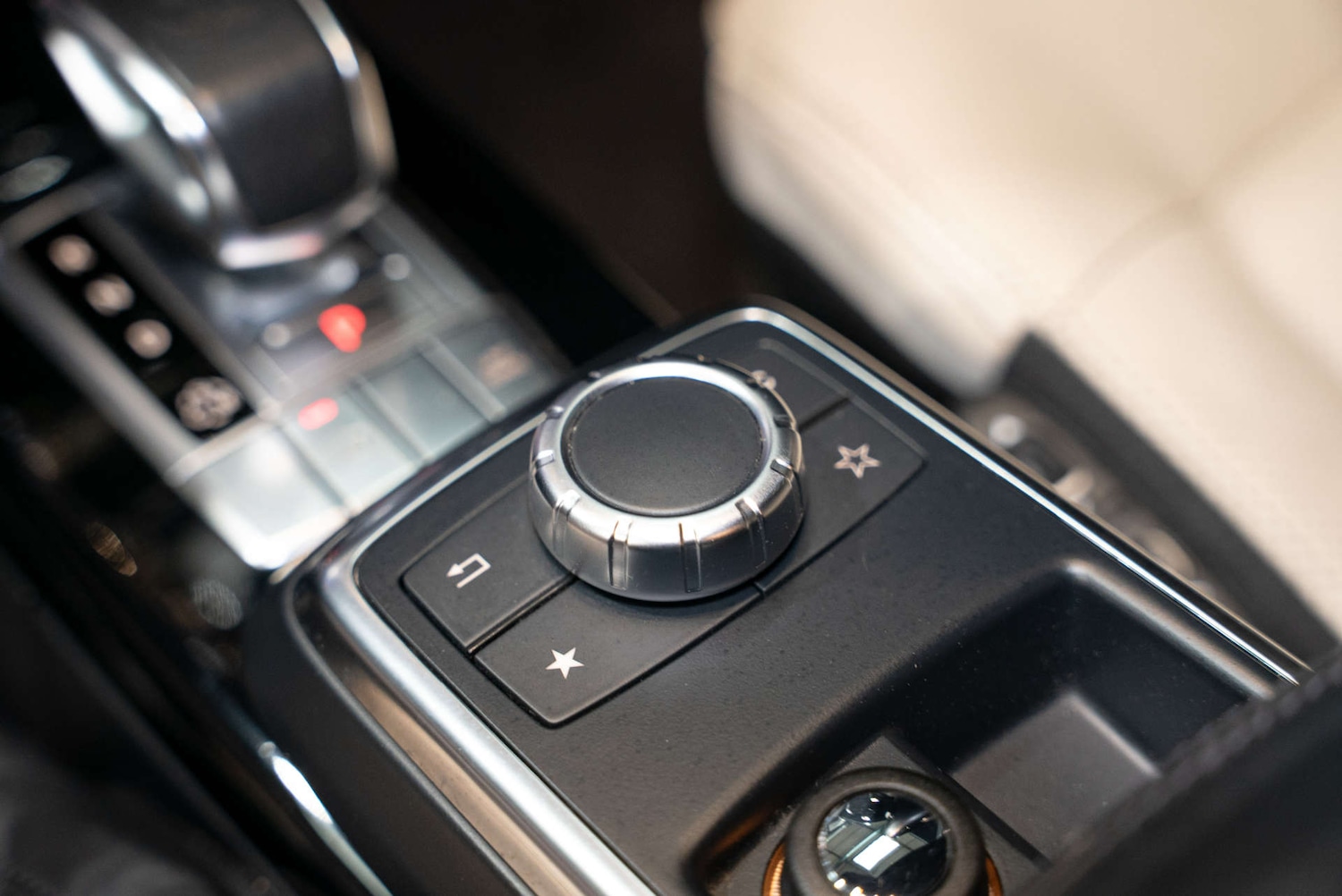 Used Mercedes-Benz G Class 2012 for sale - 77249075: Photo 16