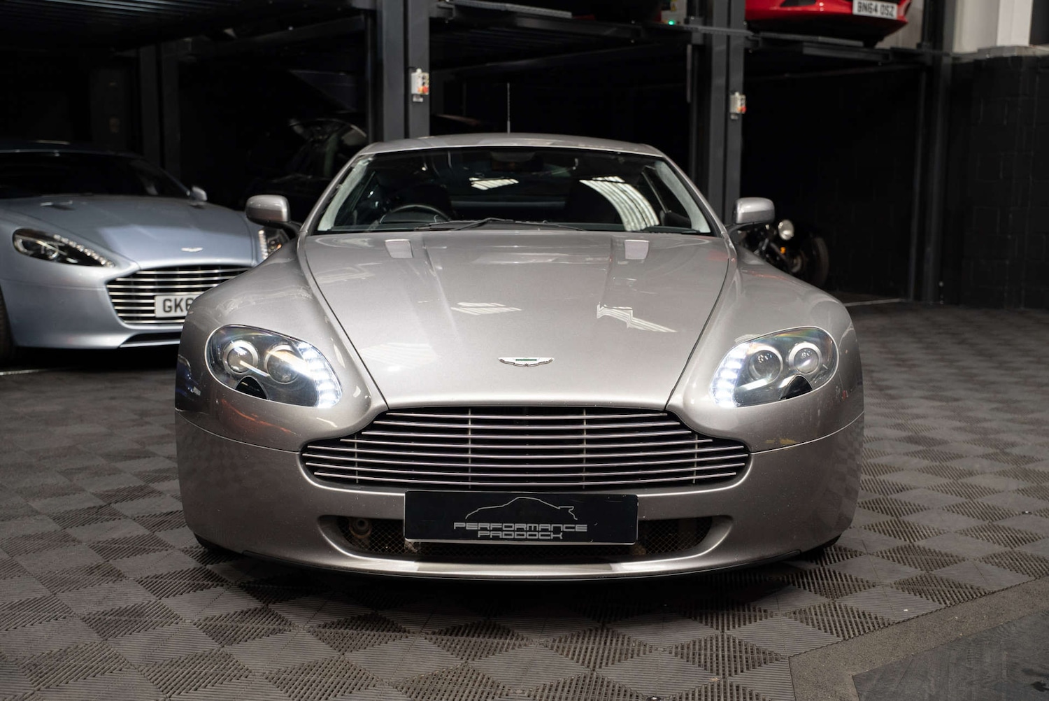 Used Aston Martin Vantage 2006 for sale - 78154417: Photo 5