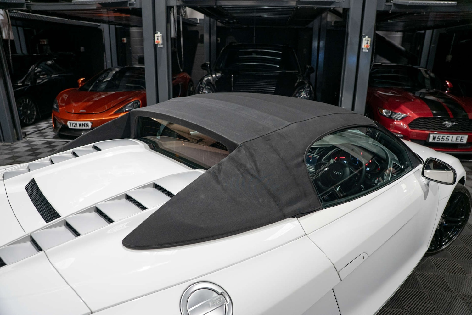 Used Audi R8 2011 for sale - 77249064: Photo 25