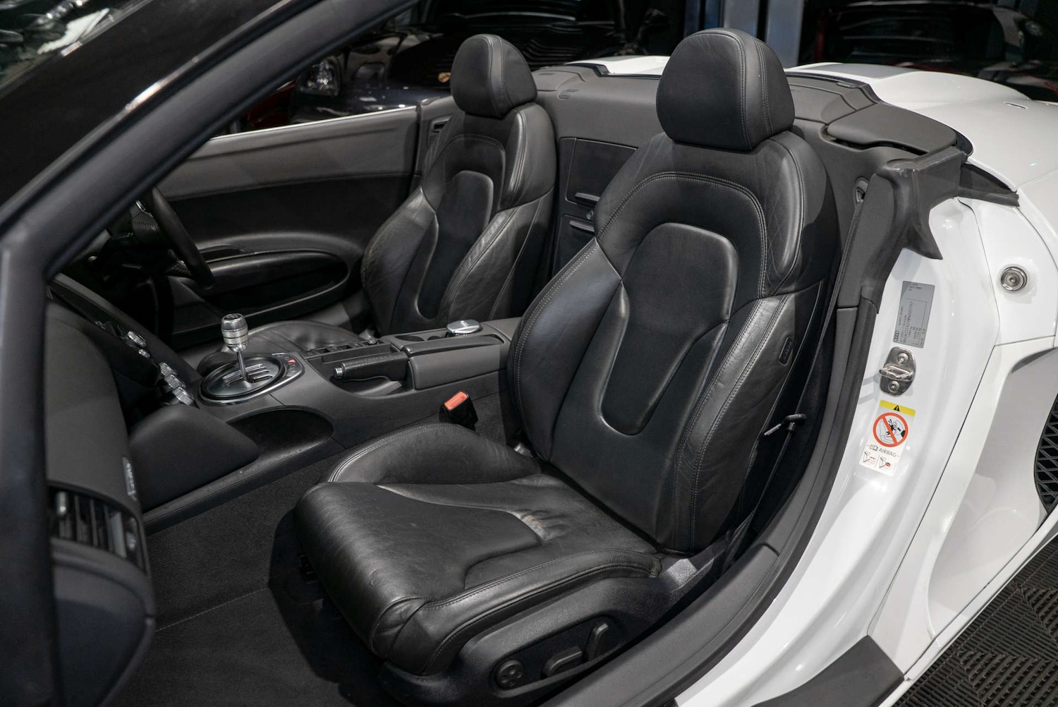 Used Audi R8 2011 for sale - 77249064: Photo 3