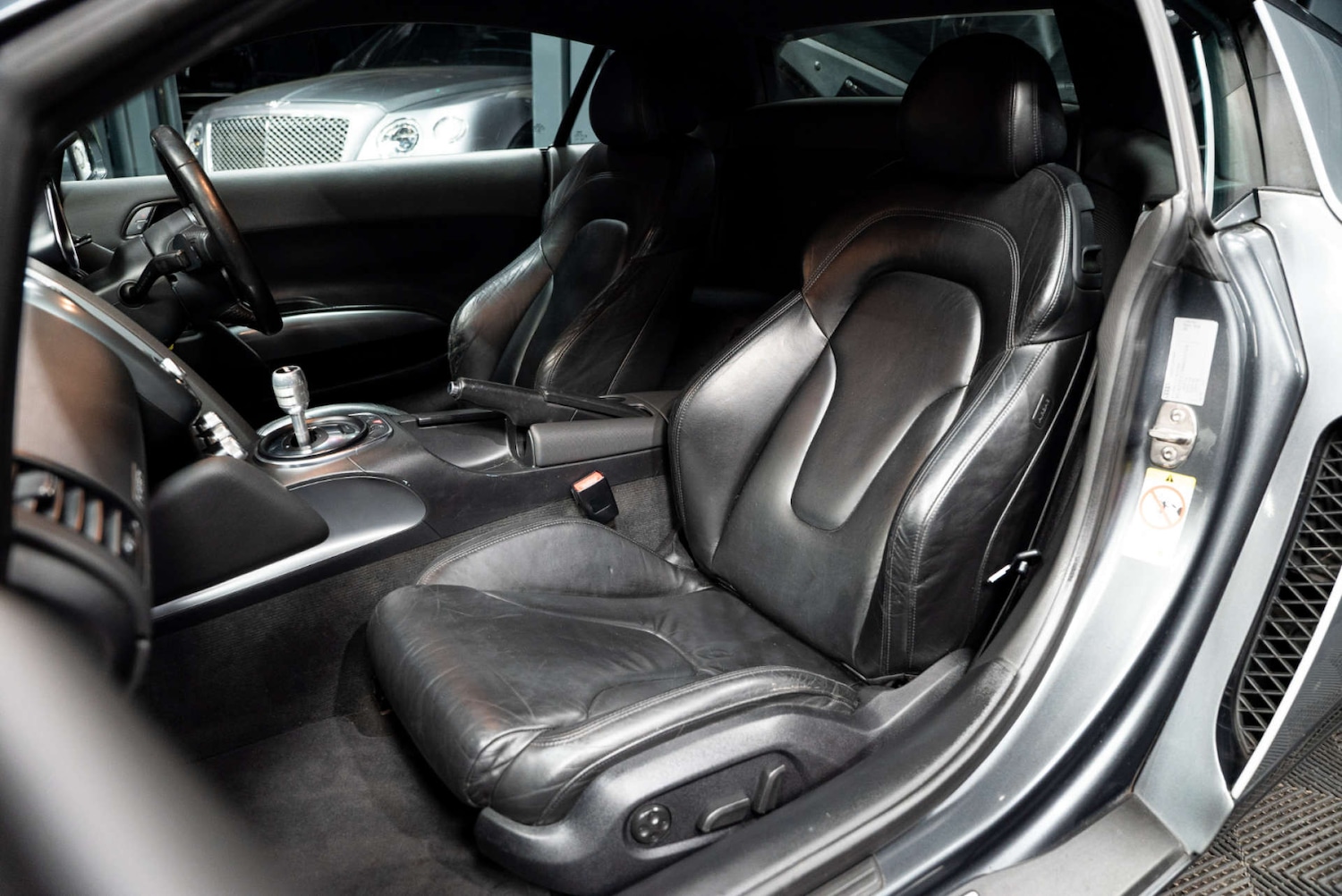 Used Audi R8 2007 for sale - 77249072: Photo 3