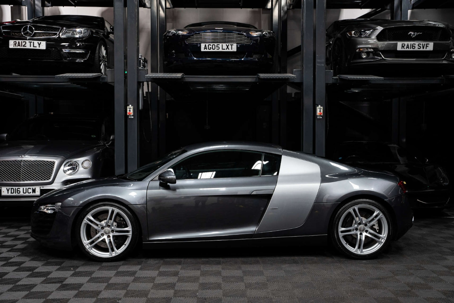Used Audi R8 2007 for sale - 77249072: Photo 9