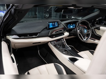 Used BMW i8 2018 for sale - 79058496: Photo
