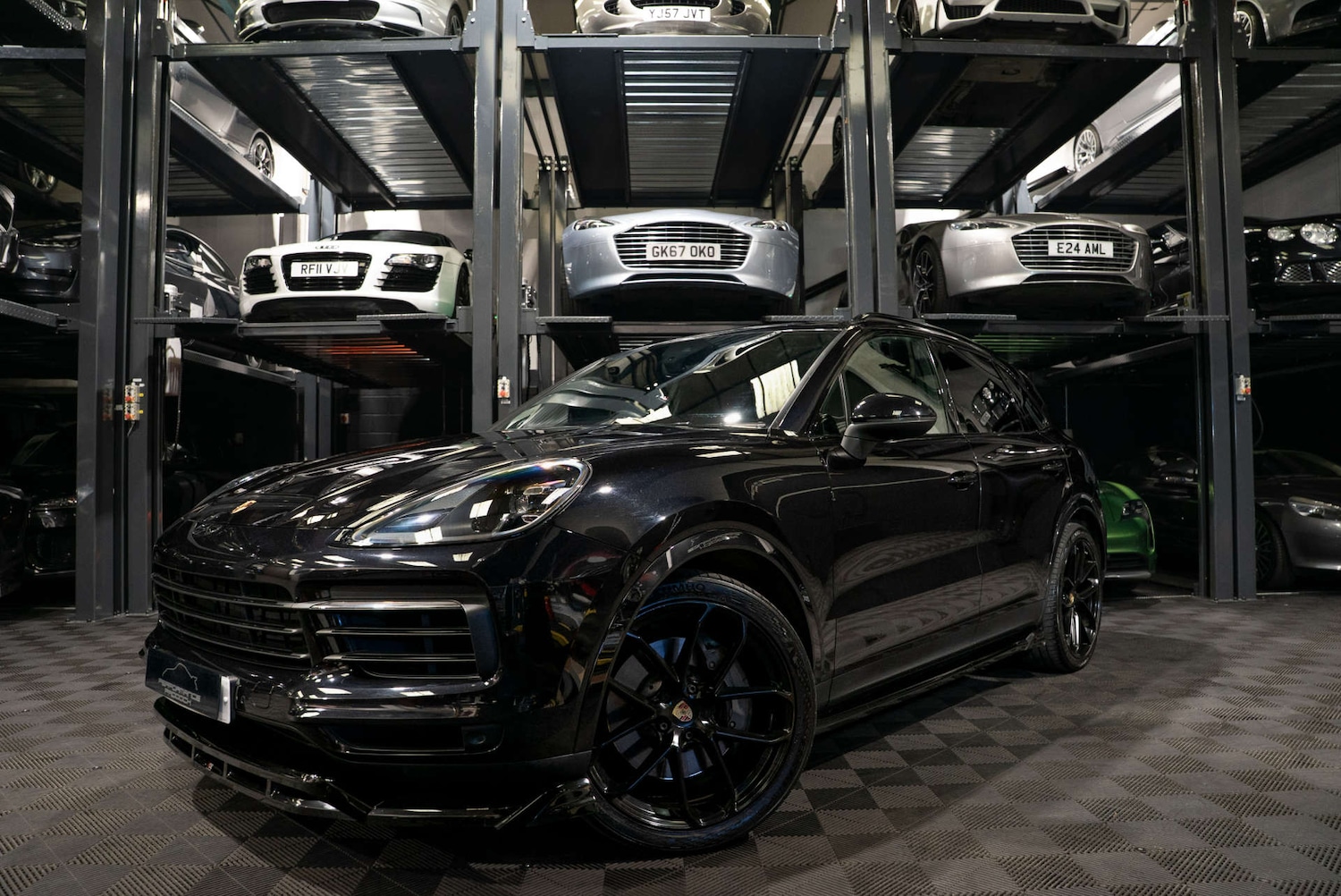 Used Porsche Cayenne 2018 for sale - 77850686: Photo 1