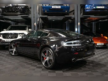 Used Aston Martin Vantage 2011 for sale - 77249082: Photo
