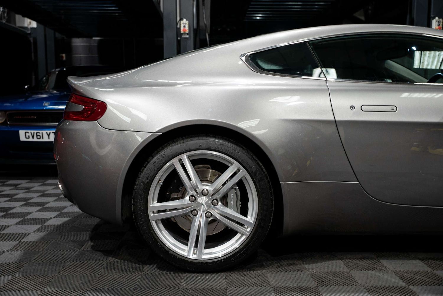 Used Aston Martin Vantage 2008 for sale - 77437462: Photo 11