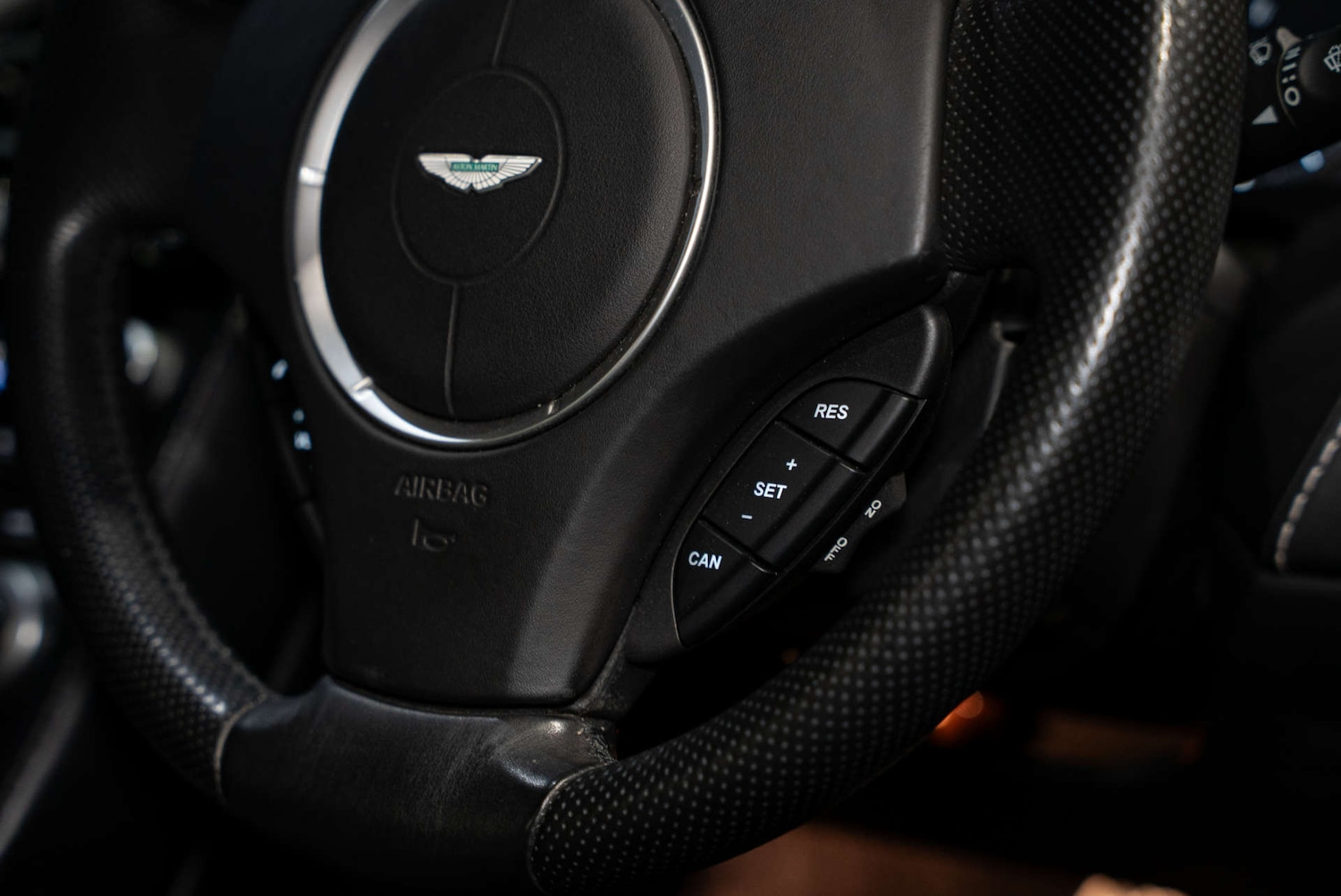 Used Aston Martin Vantage 2008 for sale - 77437462: Photo 24