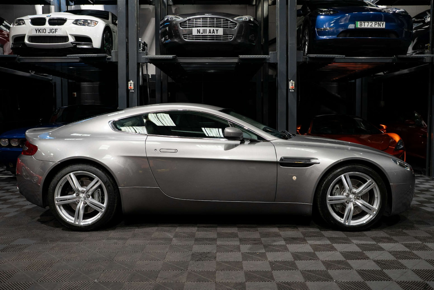 Used Aston Martin Vantage 2008 for sale - 77437462: Photo 7