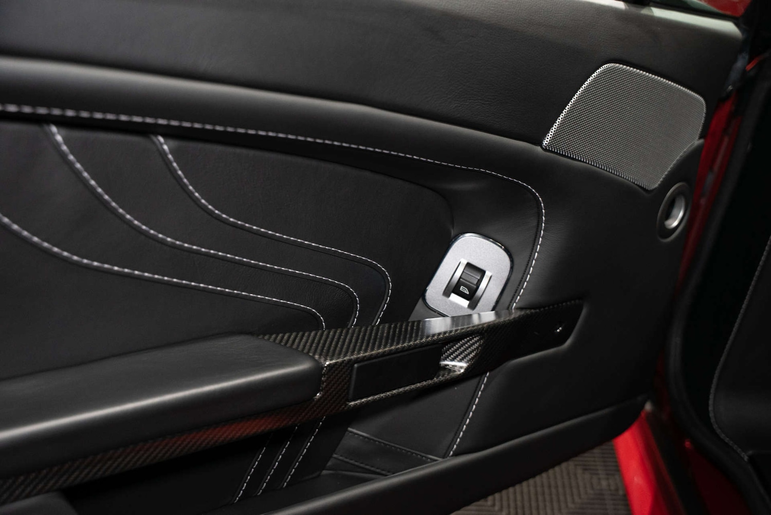 Used Aston Martin Vantage 2014 for sale - 77288531: Photo 21