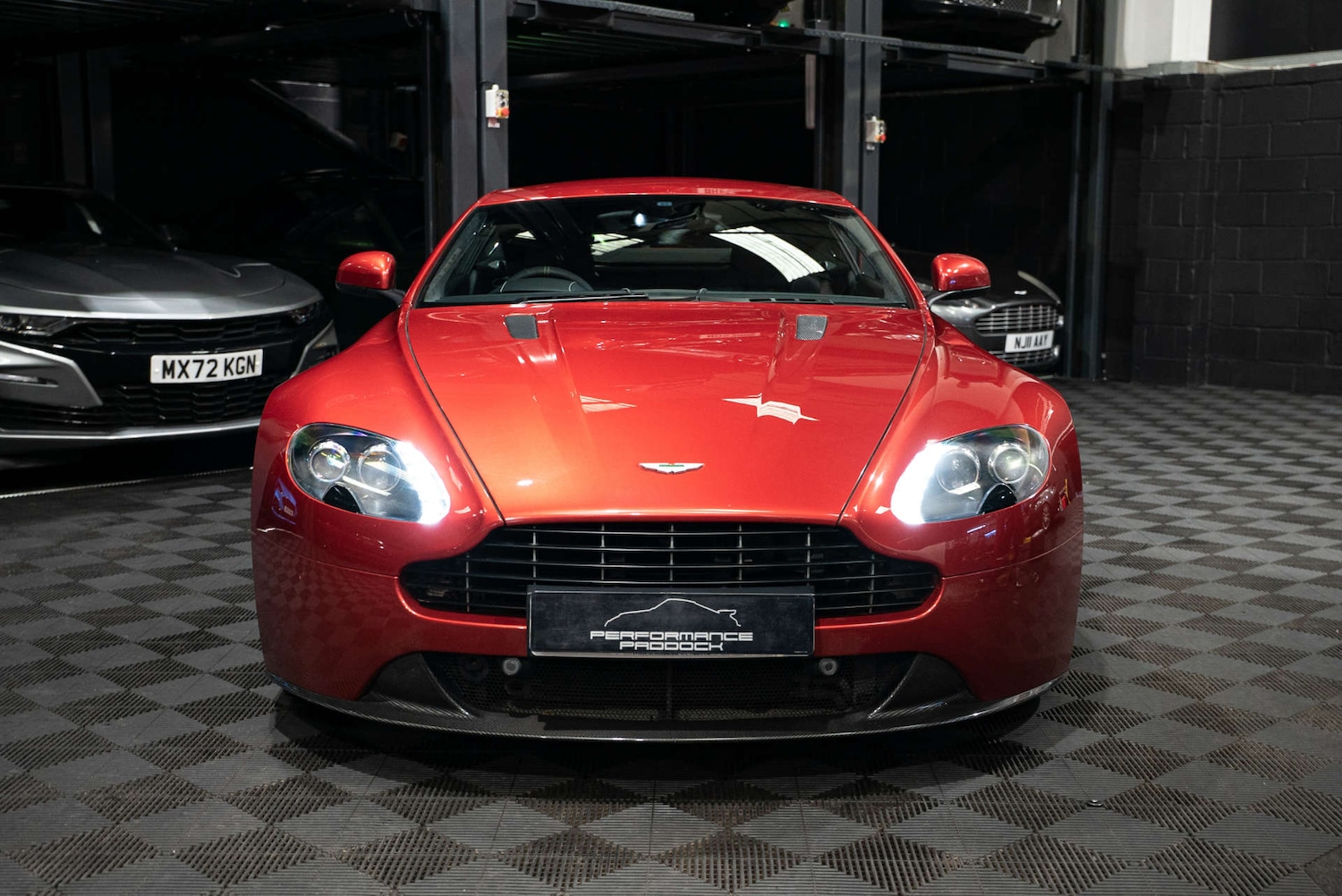 Used Aston Martin Vantage 2014 for sale - 77288531: Photo 5