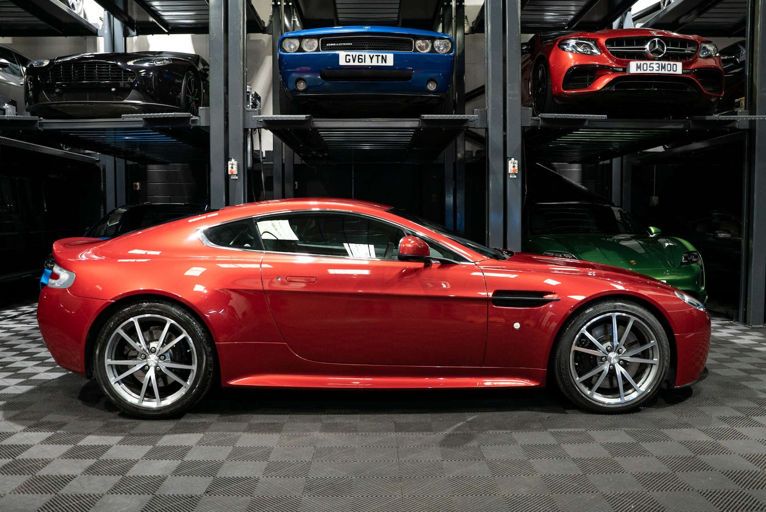 Used Aston Martin Vantage 2014 for sale - 77288531: Photo 7