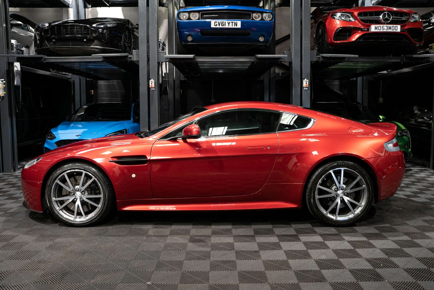 Used Aston Martin Vantage 2014 for sale - 77288531: Photo 8