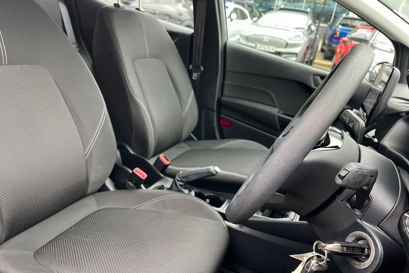 Used Ford Fiesta 2023 for sale - 78186390: Photo 17