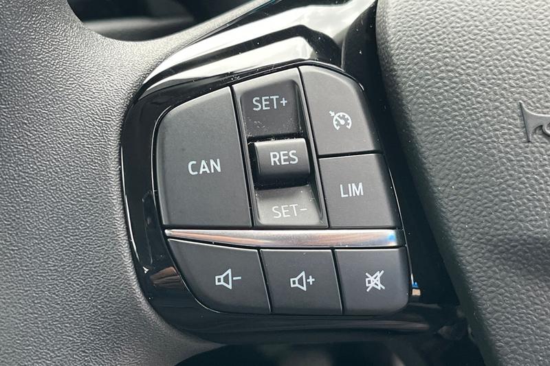 Used Ford Fiesta 2023 for sale - 78186390: Photo 28