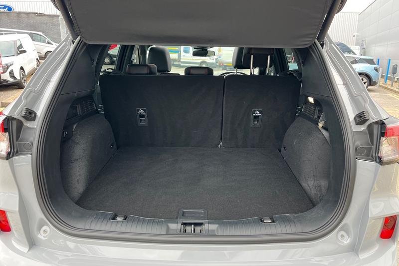 Used Ford Kuga 2023 for sale - 76385127: Photo 21