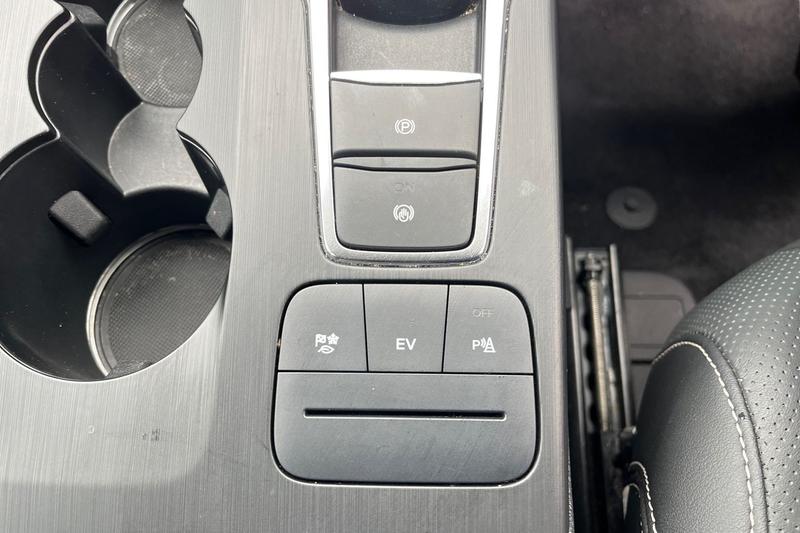 Used Ford Kuga 2024 for sale - 76458505: Photo 35