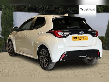 Used Toyota Yaris 2022 for sale - 75735741: Photo