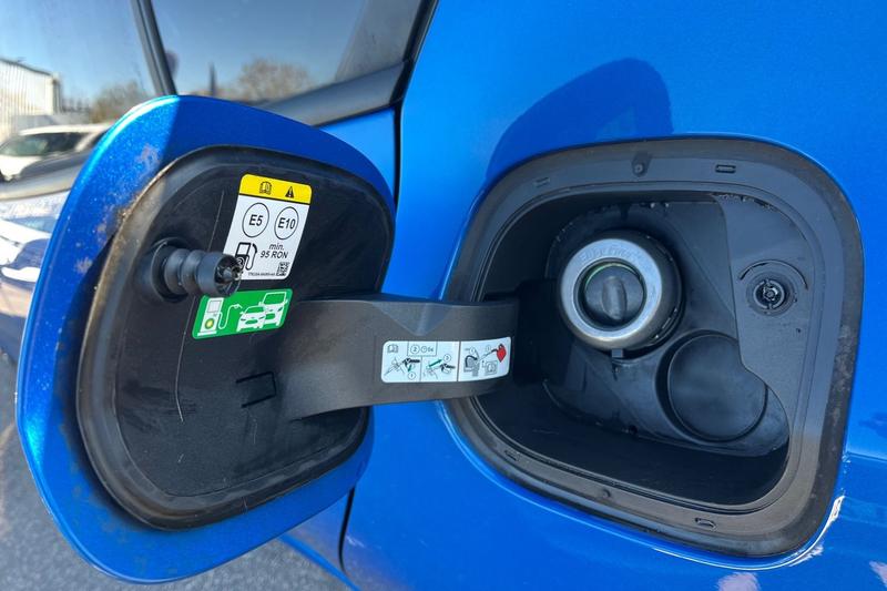 Used Ford Focus 2023 for sale - 78117194: Photo 33