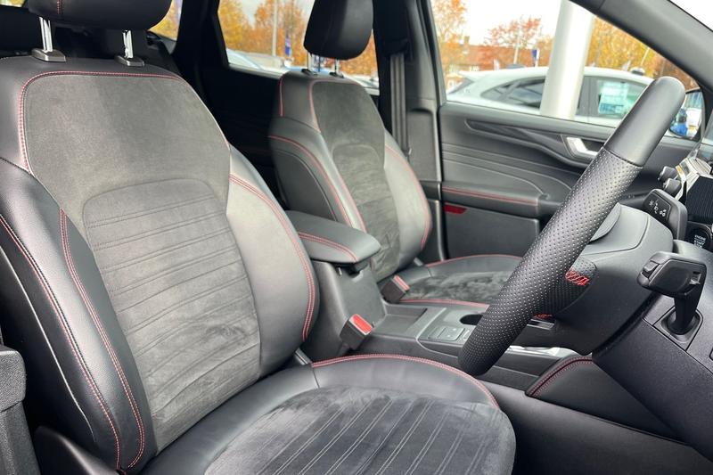 Used Ford Kuga 2022 for sale - 76467595: Photo 17