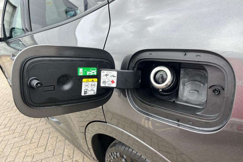 Used Ford Kuga 2022 for sale - 76467595: Photo 30