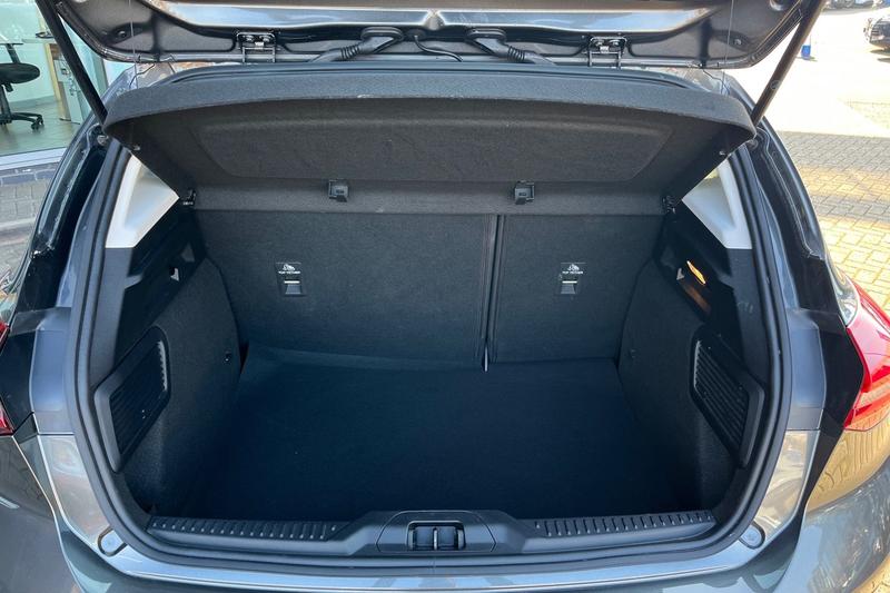 Used Ford Focus 2023 for sale - 77951299: Photo 21