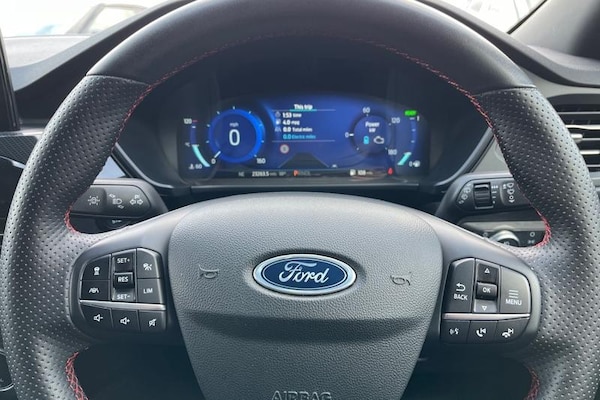 Used Ford Kuga 2023 for sale - 76312604: Photo 12