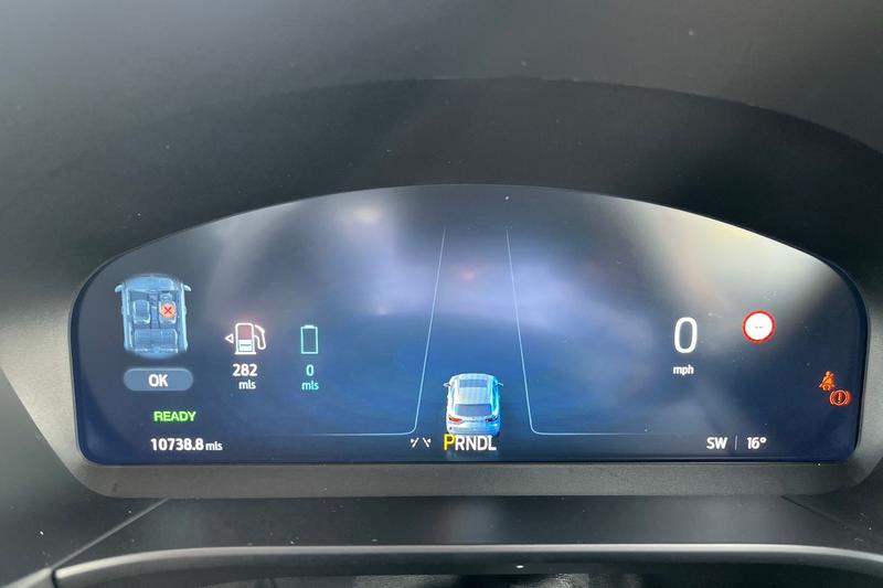 Used Ford Kuga 2025 for sale - 76089624: Photo 13