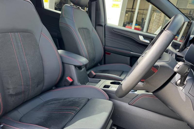 Used Ford Kuga 2025 for sale - 76089624: Photo 17