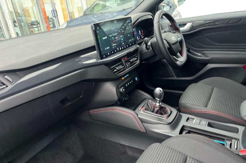 Used Ford Focus for sale - 77878335: Photo 18