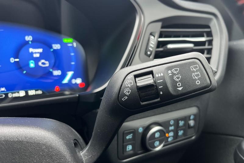 Used Ford Kuga 2024 for sale - 77641457: Photo 15