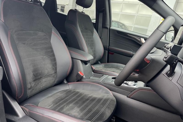 Used Ford Kuga 2023 for sale - 75463108: Photo 17