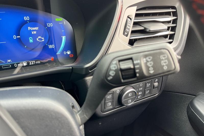 Used Ford Kuga 2023 for sale - 76394227: Photo 15