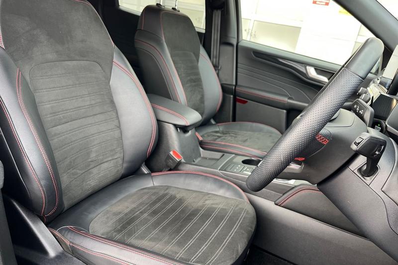 Used Ford Kuga 2023 for sale - 76394227: Photo 17