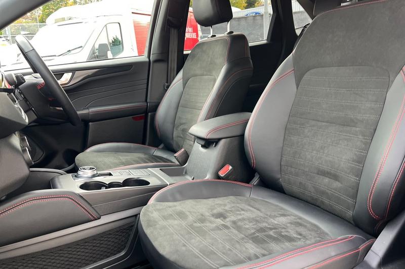 Used Ford Kuga 2023 for sale - 76394227: Photo 19