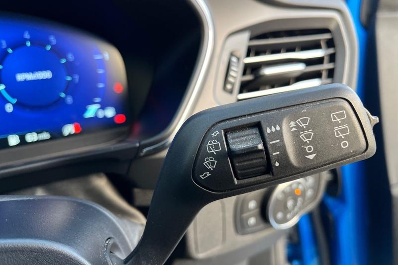 Used Ford Focus 2022 for sale - 76710234: Photo 15