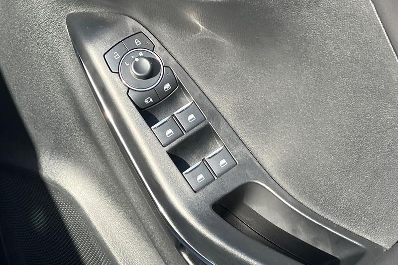 Used Ford Puma 2023 for sale - 75972927: Photo 16