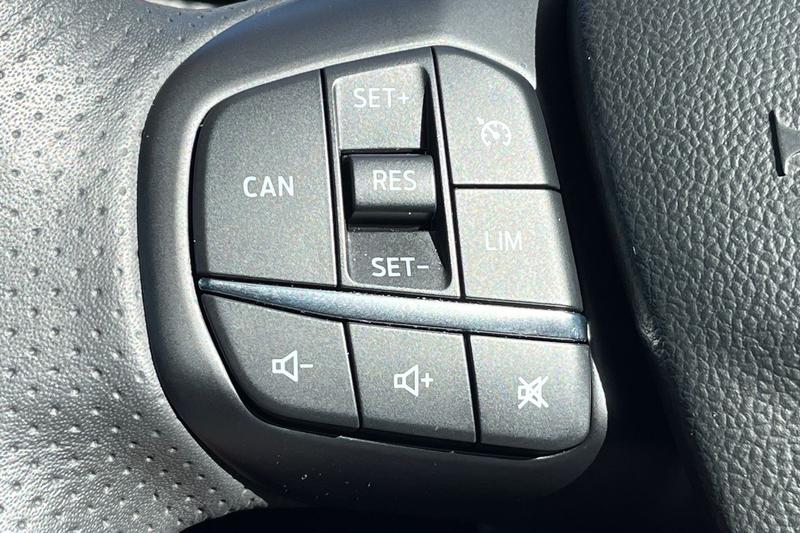 Used Ford Puma 2023 for sale - 75972927: Photo 31