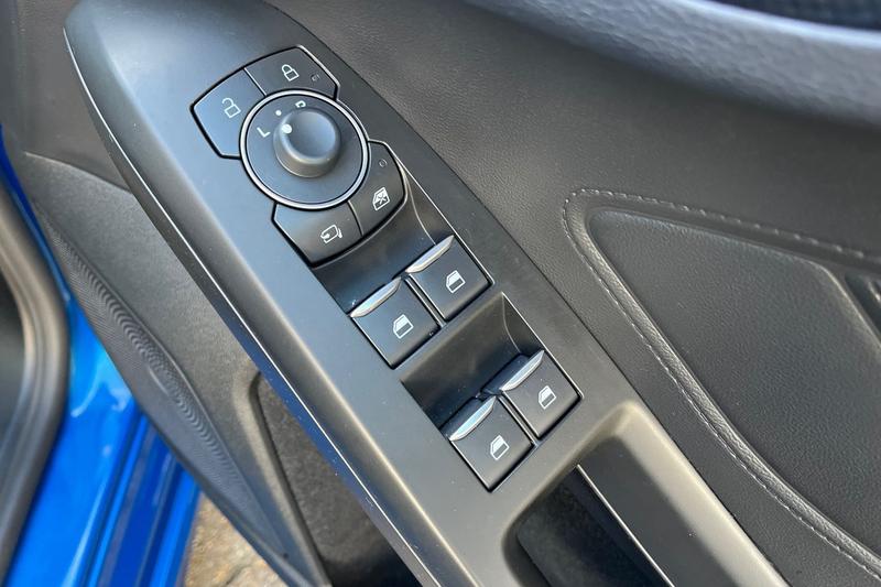 Used Ford Focus 2023 for sale - 76415918: Photo 16